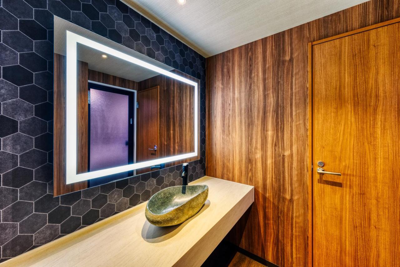 Hotel Lotus Okayama Adult Only 외부 사진
